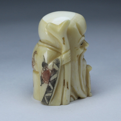 Нэцкэ Шоусин с посохом и иероглифом счастье