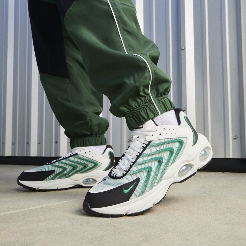Nike Air Max TW Shoes "Summit White/Malachite"