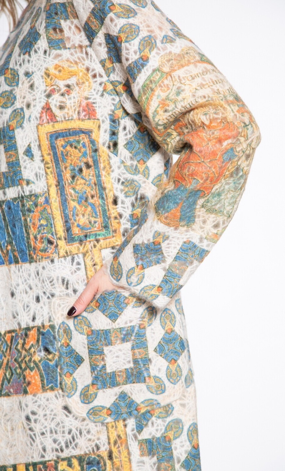 Кардиган "Экслибрис", по мотивам средневековых фронтисписов из Келлской книги