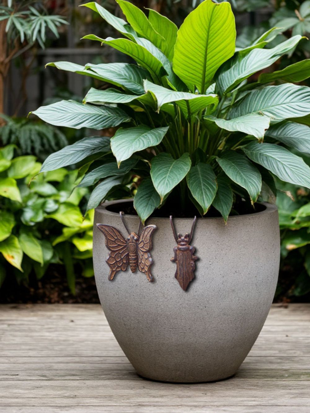 Iron Garden Набор фигурок-подвесок 2 шт (Бабочка и Жук)