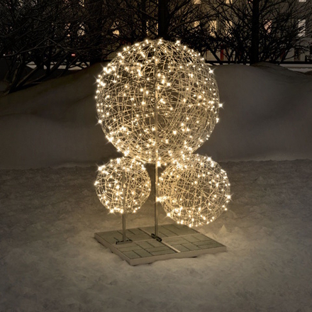 Композиция "шары из ровинга"