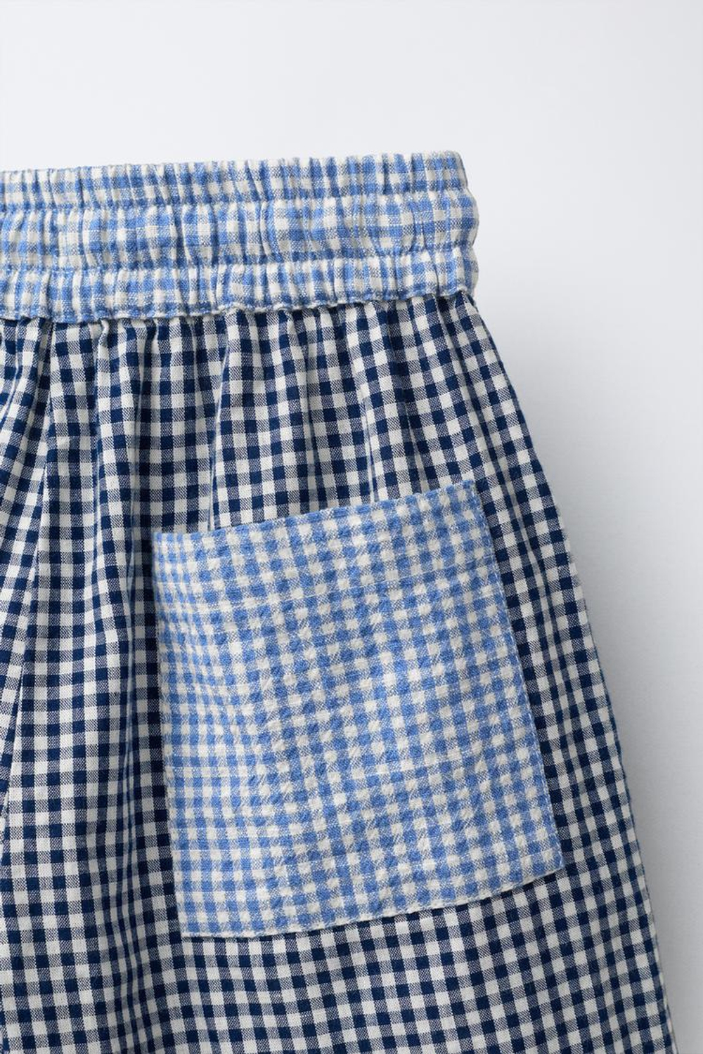 ZARA БЕРМУДЫ С УЗОРОМ «ПЭЧВОРК» И КЛЕТКОЙ «ВИШИ», СИНИЙ