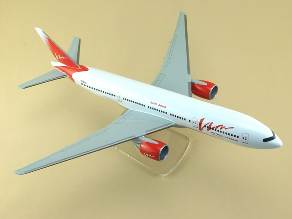 Модель самолета Boeing 777-200 (М1:144, Вим-Авиа)