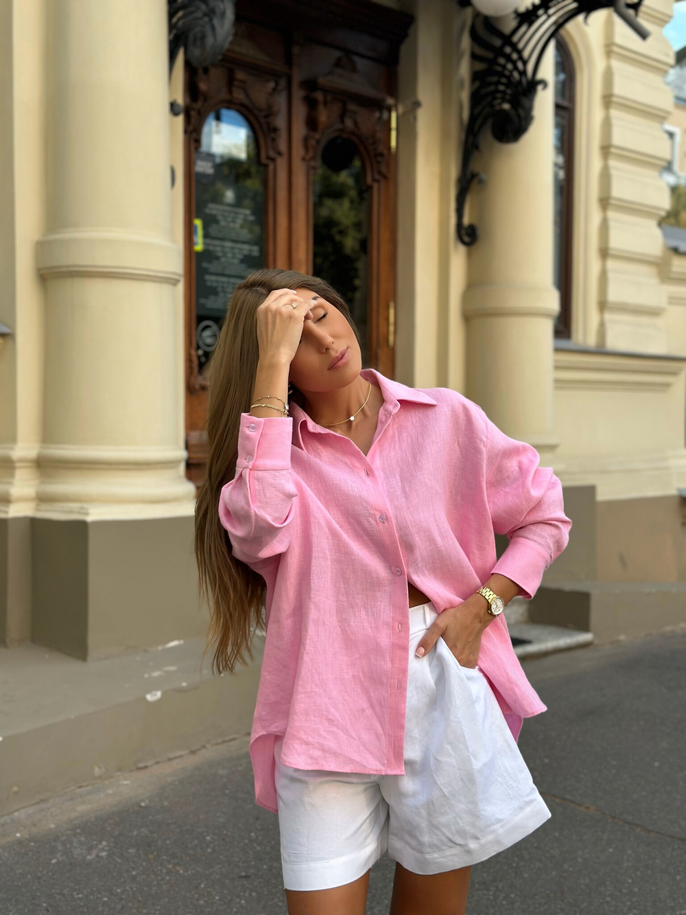 Рубашка из розового льна