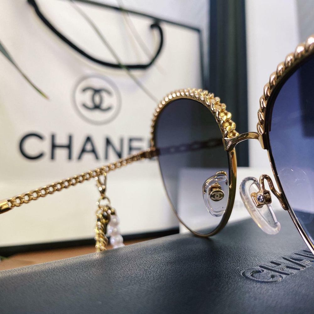 Солнцезащитные очки