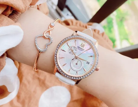 Женские часы Orient RA-AK0004A10B