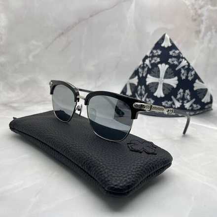 Солнцезащитные очки Chrome Hearts