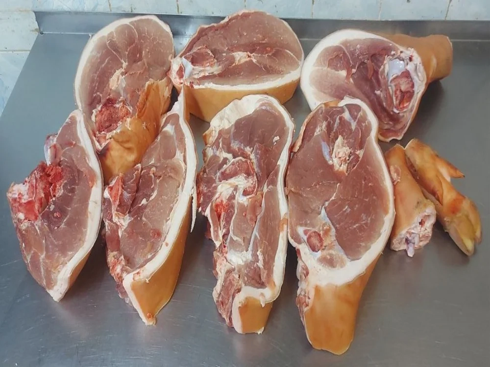 Задняя часть свиной полутуши охлажденная