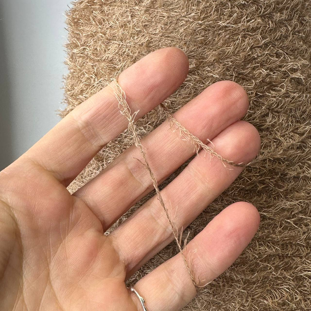 DREAMER - Luxury Production by Ri.Go; 50% меринос, 50% шёлк; 700м/100гр; Травка; col. 80168, цвет: светло-коричневый