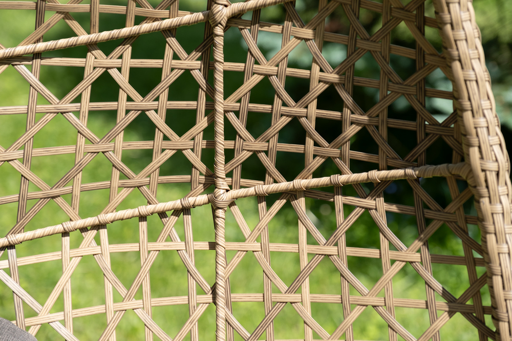 "Флоренция" подвесное кресло-кокон из искусственного ротанга, цвет соломенный с серо-коричневой подушкой