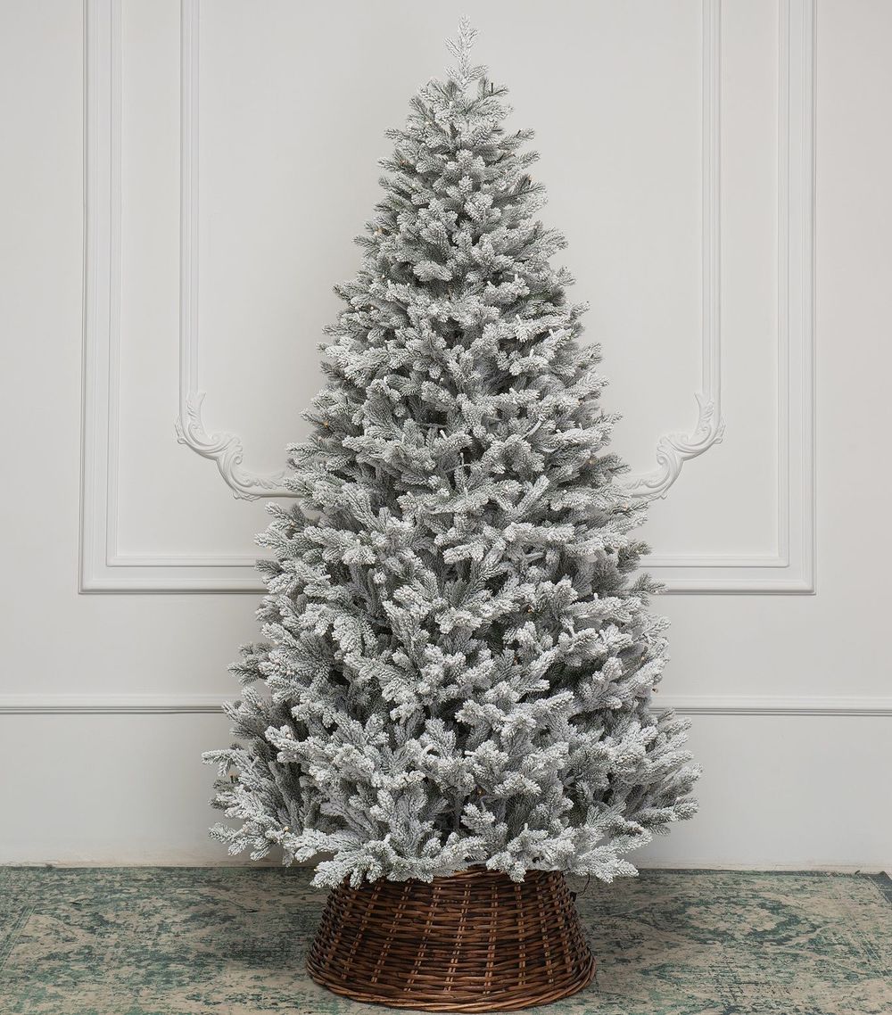 Заснеженная елка с гирляндой «Алтайская» холодный свет (Литая) 180 см / 1,8 м