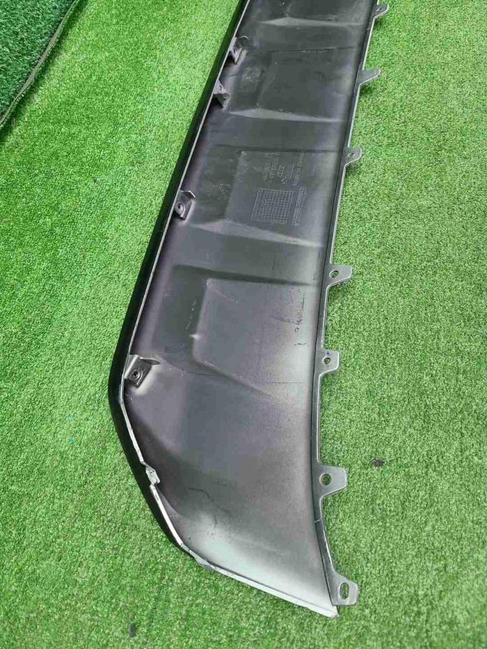 Накладка переднего бампера Audi Q7 2 (2015-2019)