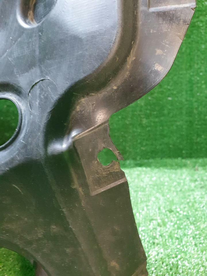 Подкрылок передний правый Nissan X-Trail Т32 13-19