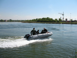 Лодка ПВХ ФЛАГМАН 420