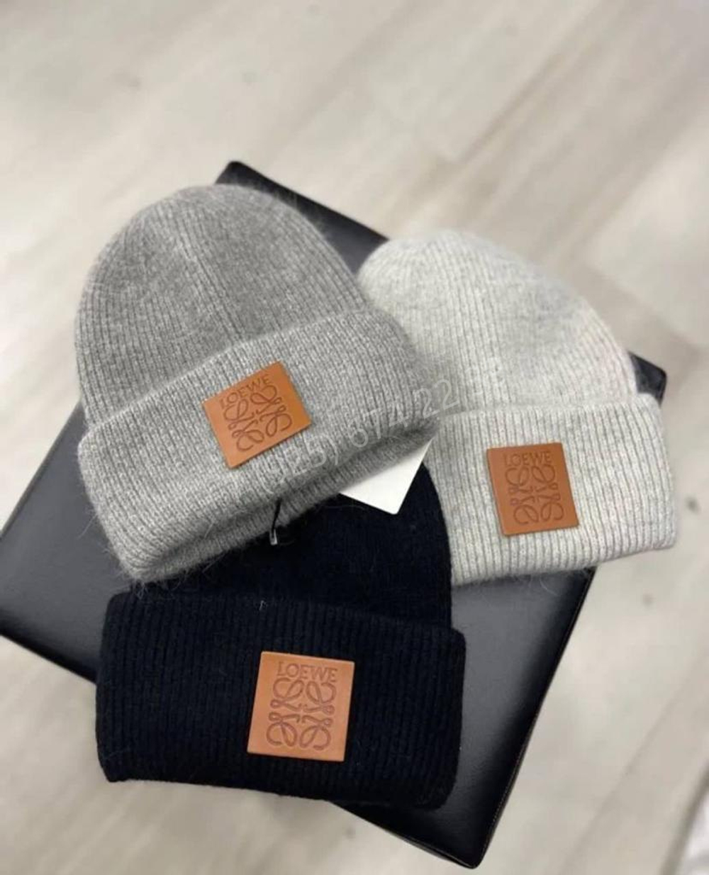 Шапка Loewe