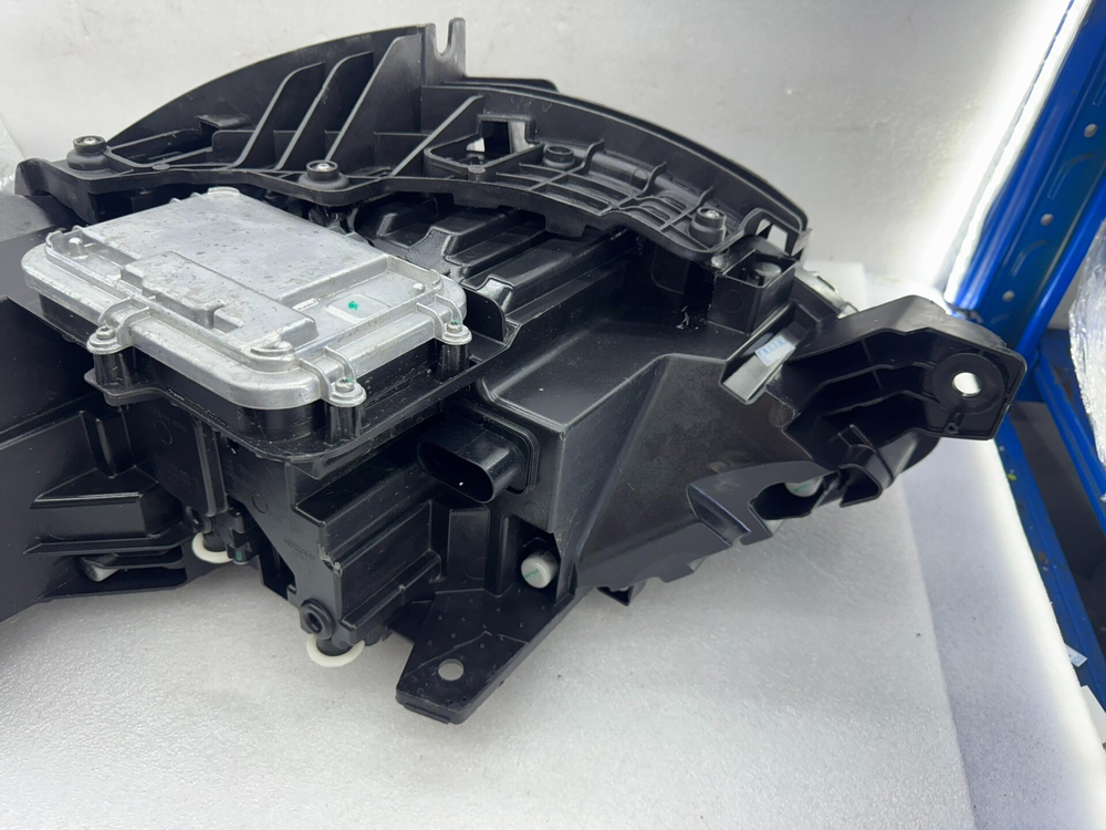 Блок фары передней для Leapmotor C11/C16/C01