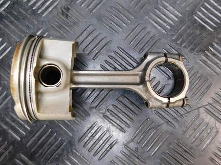 Поршень Suzuki GSX1300R Hayabusa 99-2007 (4)