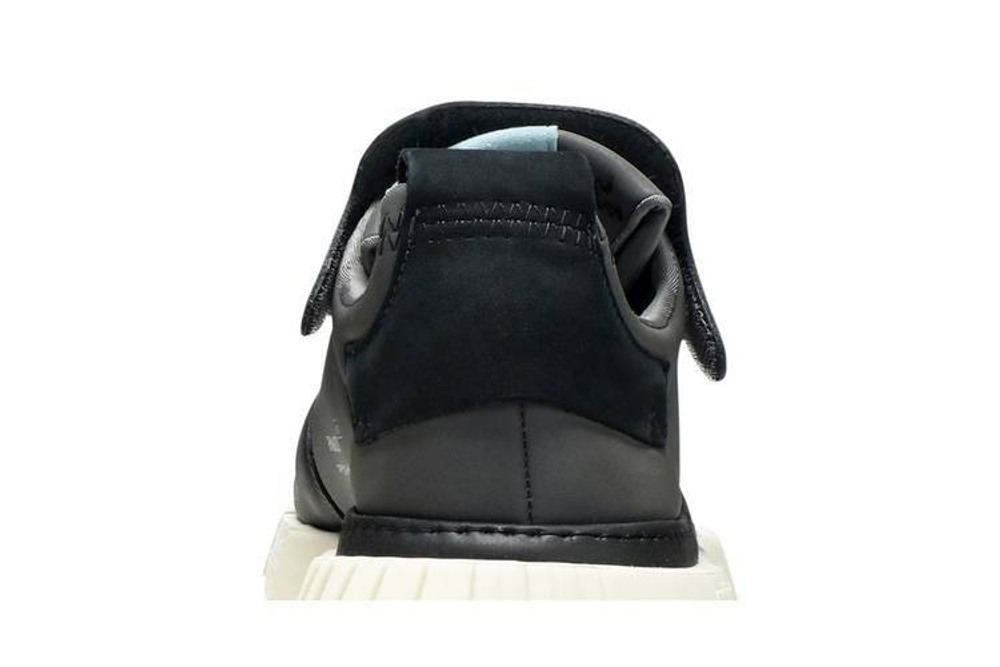 Adidas futurepacer black hotsell