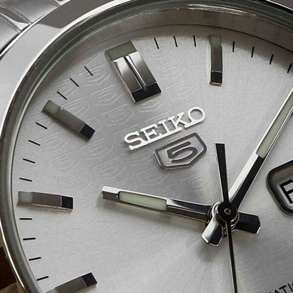 Мужские наручные часы Seiko SNK355K1