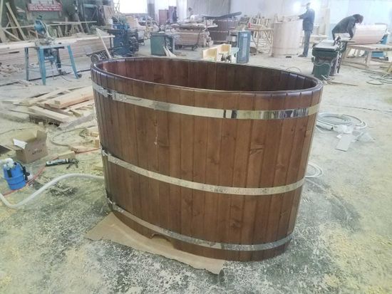 Овальная купель из кедра