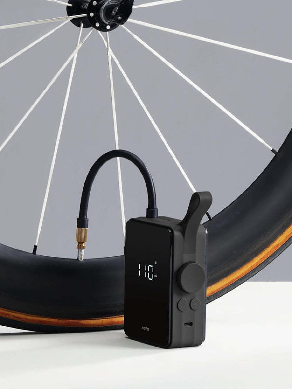 Портативный электрический компрессор для накачки шин HOTO Portable Electric Tire Inflator
