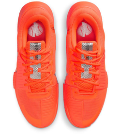 Теннисные кроссовки Nike Zoom GP Challenge 1 HC Premium - hyper crimson/metallic silver