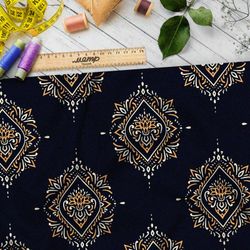 Ткань блэкаут симметричная медно-железная роспись на чёрном фоне