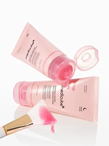 MEDICUBE Ночная маска-плёнка против отеков Pink Caffeine Night Wrapping Mask