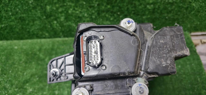 Битая Фара левая Lixiang L9 (2022-н.в.) LED