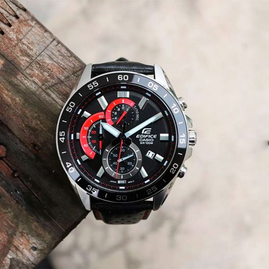 Наручные часы Casio EFV-550L-1A