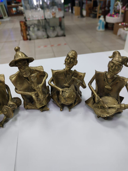 Китайские музыканты. бронза