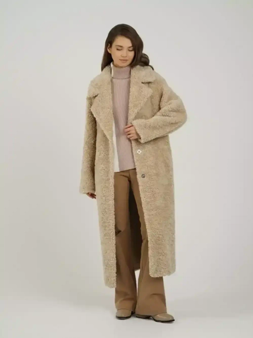 Шуба чебурашка длинная из овечьей шерсти, бежевая, SilverFox