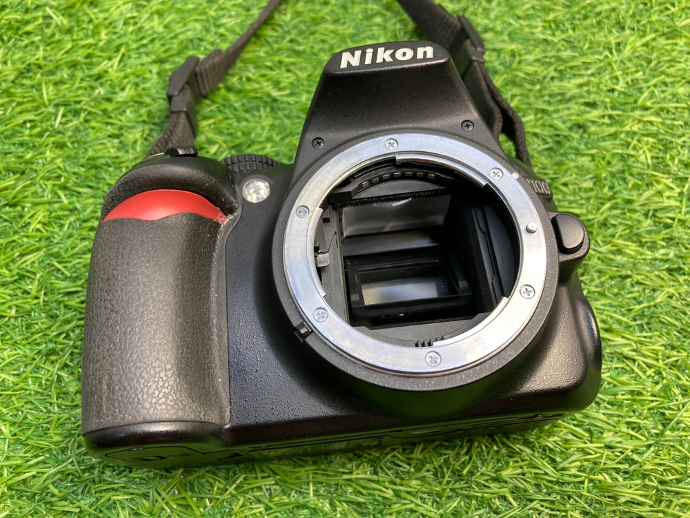 Nikon D3100 + 18-55mm 6.500 кадров Покупка/Продажа