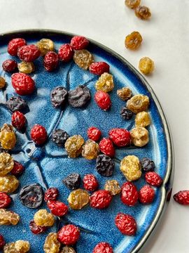 Сибирские цукаты крыжовника, клюквы и черники   в тубусе, 250мл