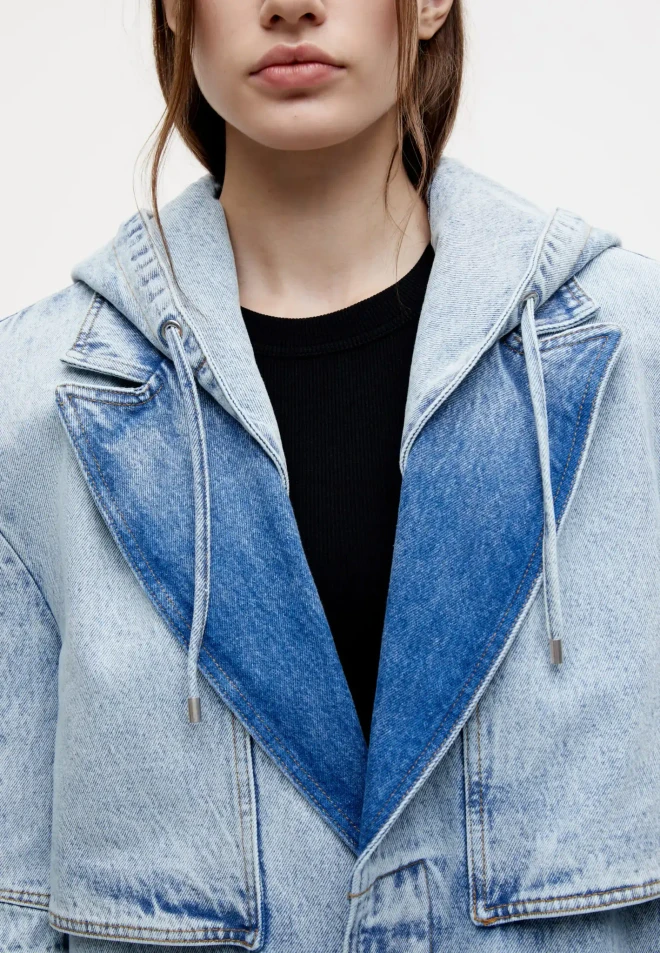 Плащ из денима