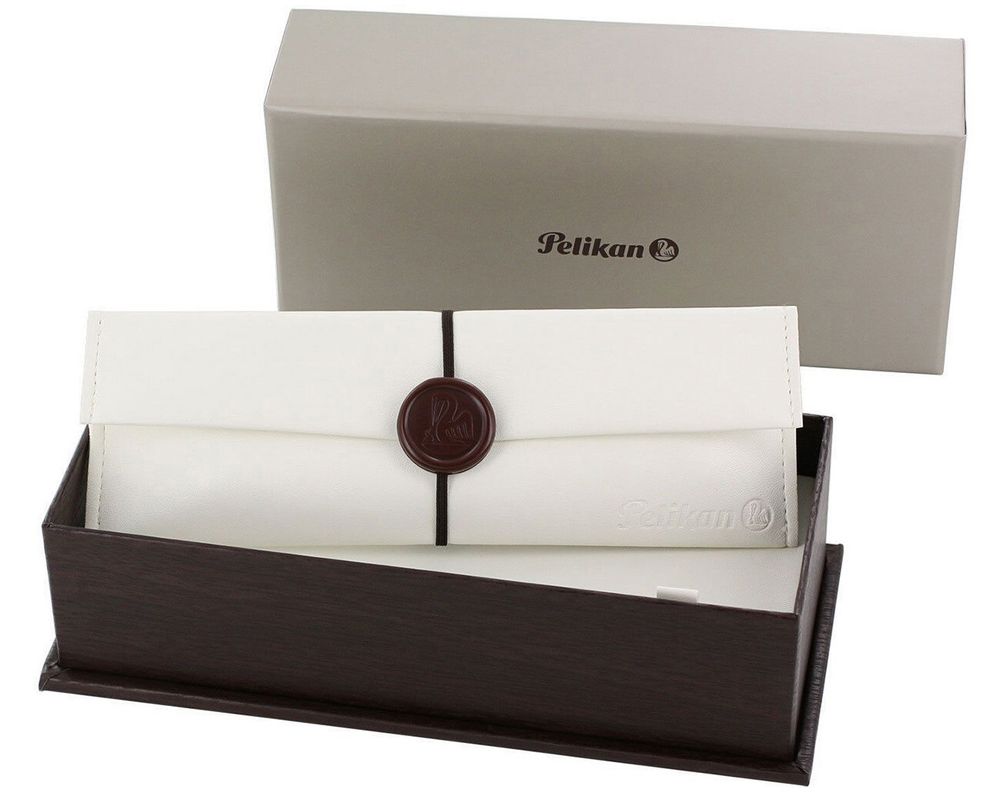 box Pelikan