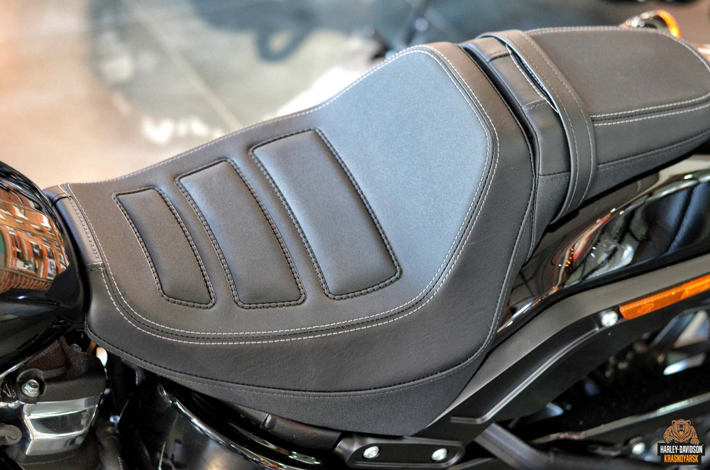 Harley-Davidson Softail Fat Bob 114 (FXFBS) 2021