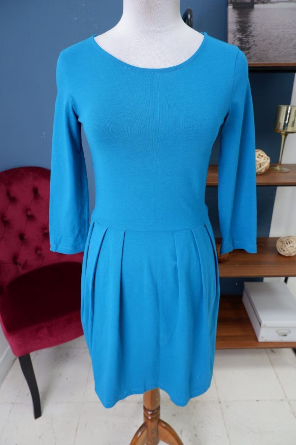 Платье Oodji однотонное 46 размер