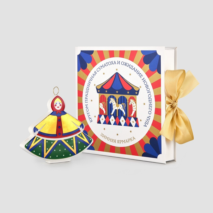 Елочная игрушка Farforite «Дама / Зимняя ярмарка» в подарочной коробке