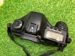 Canon EOS 5D