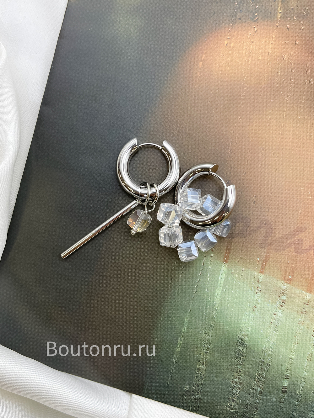 Серьги серебристые конго трансформеры с прозрачными подвесками "кубы"