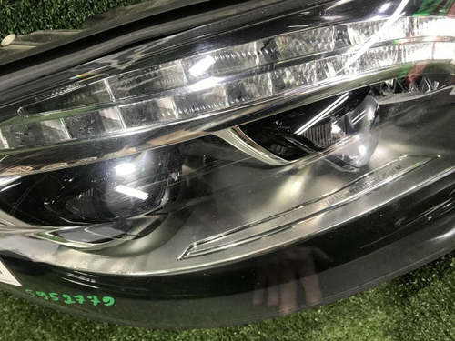 Фара правая Mercedes S W222 (2013-2017) LED
