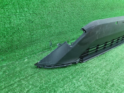 Решетка переднего бампера Toyota RAV4 5 XA50 18-нв