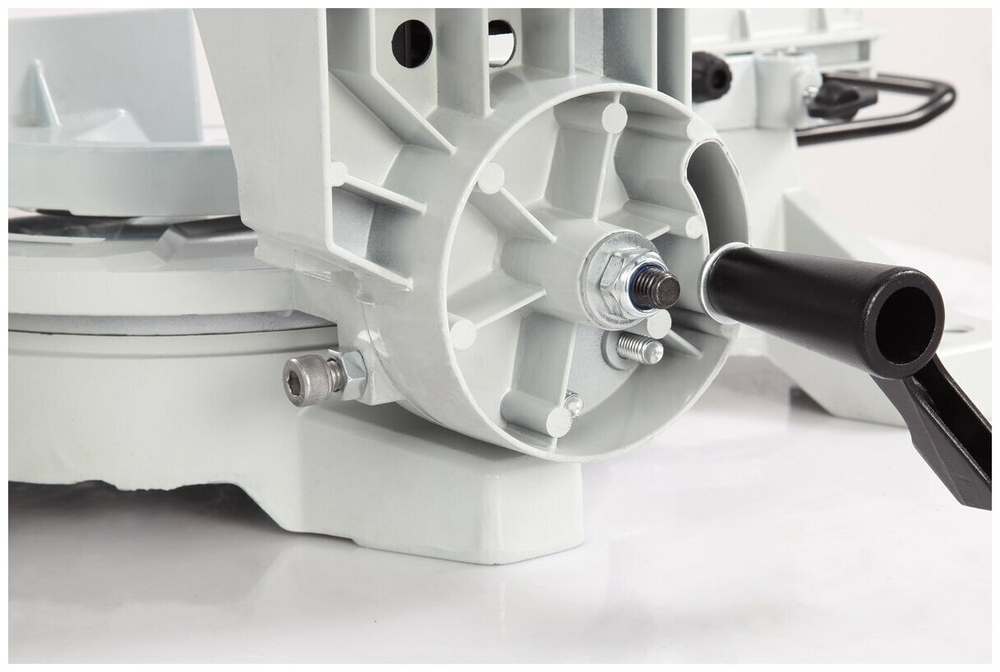 Пила торцовочная BELMASH MSB-255 (S218A)