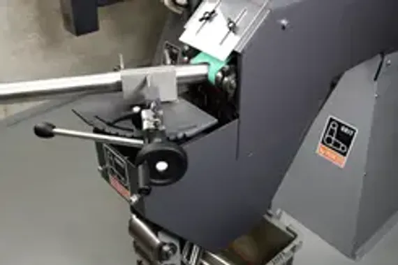 Ленточный шлифовальный станок Grit GI 100