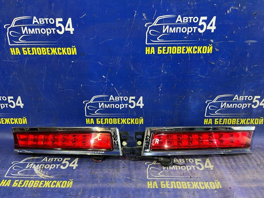 Вставка багажника левая Honda ODYSSEY 2003-2008