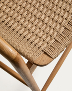 Уличный полубарный стул Derile из массива дуба в натуральной отделке и бежевой веревки