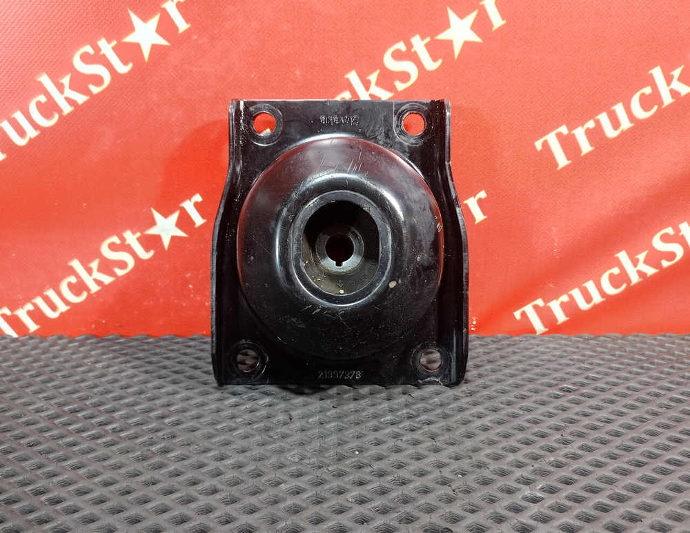 Подушка двигателя передняя 2017 г.