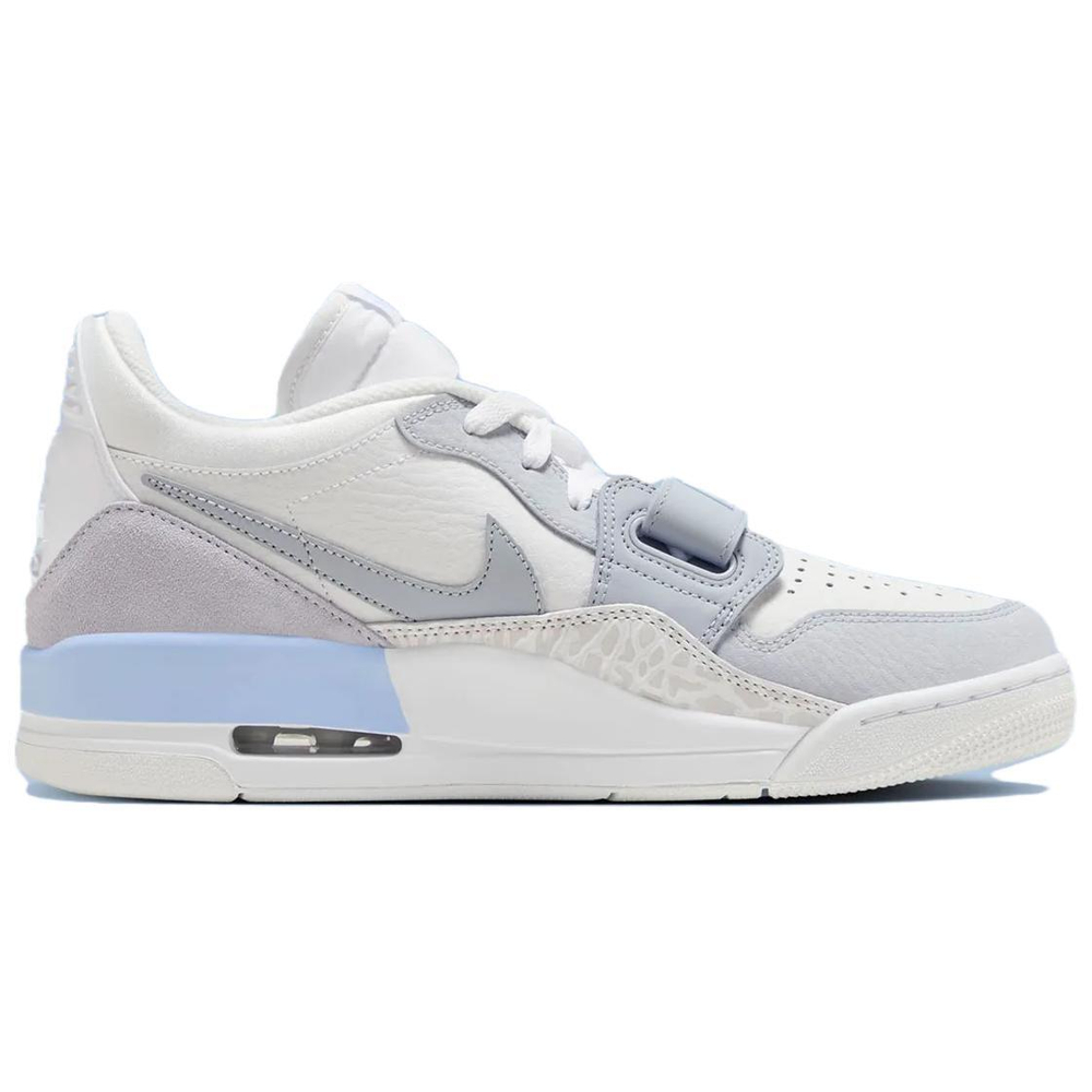 Кроссовки Jordan Legacy 312 Low Glacier Blue