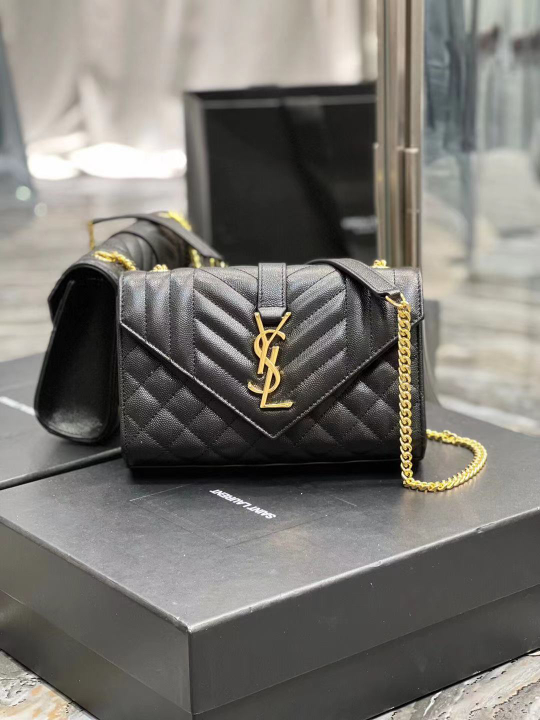 Saint Laurent Envelope Bag 21 cm